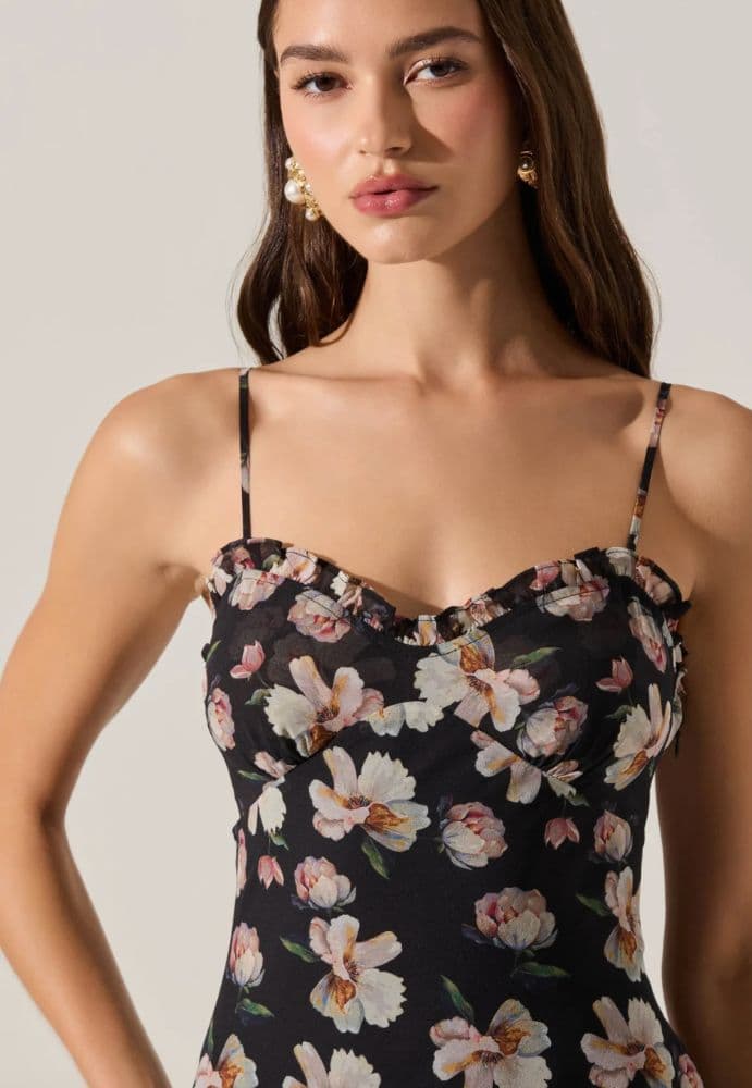 ASTR Maeryn Sweetheart Ruffle Maxi Dress - Image 2