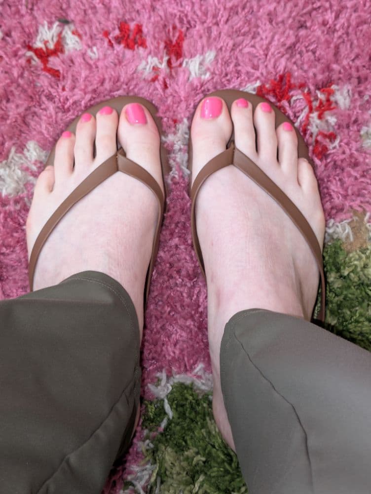 Sunnie Flip Flop - Image 2