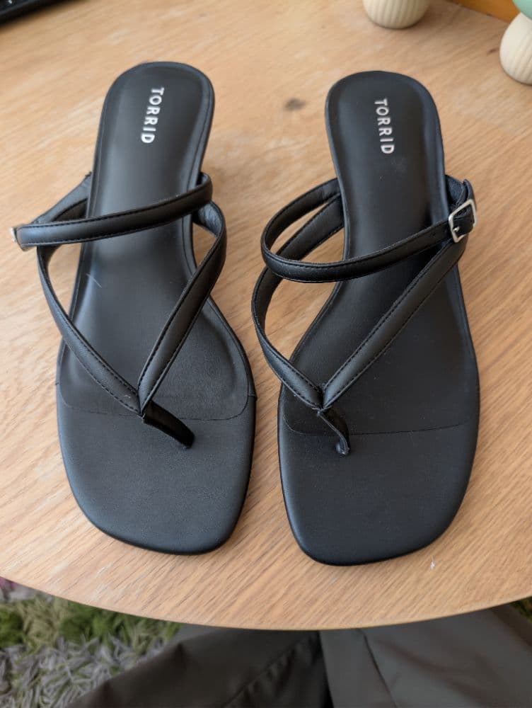 Strappy Kitten Heel - Image 1