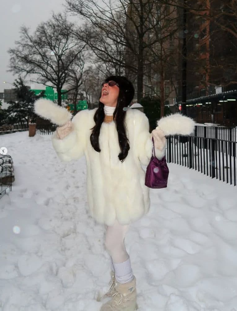 Vintage Ivory Faux Mink Coat - Image 3