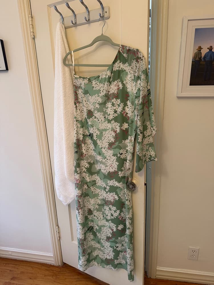 Bernadette Lola One-Shoulder Silk Jasmine Green Floral Dress - Image 5