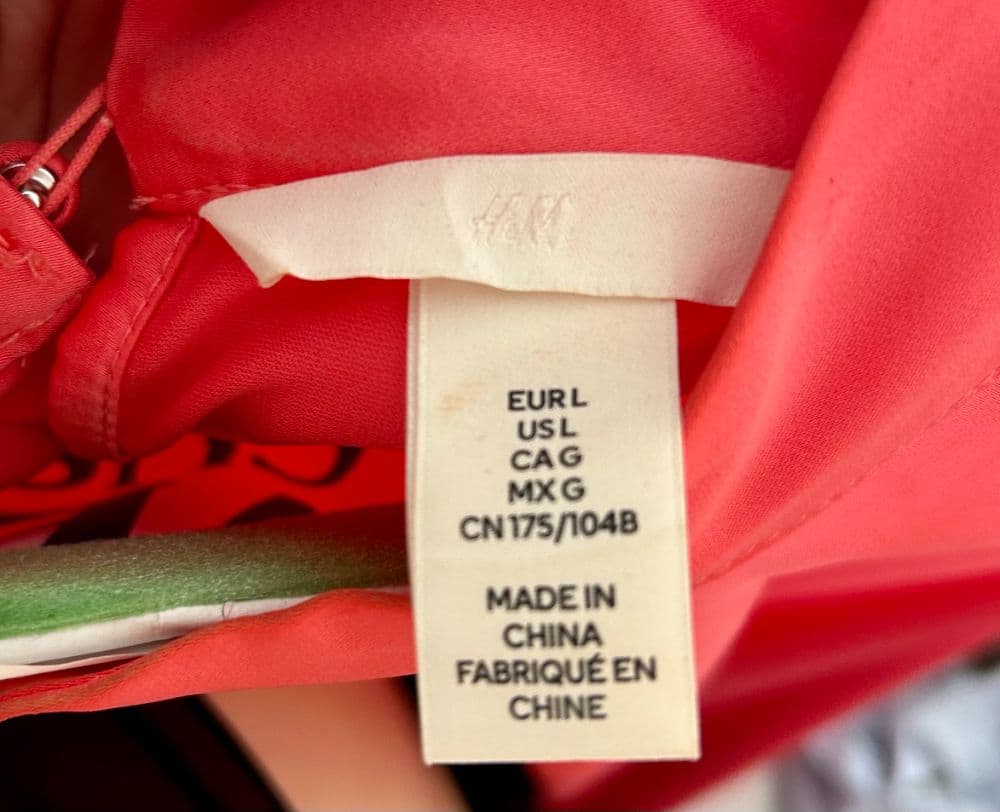 Coral Mock-Neck Kaftan – The Ultimate Event Stunner - Image 6