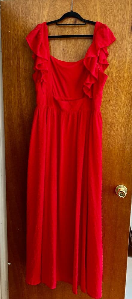 Ruby Red Ruffled Maxi – The Ultimate Guest Gown - Image 4