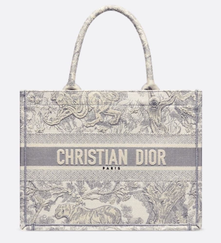 Sophisticated Dior Tote Bag - Image 1