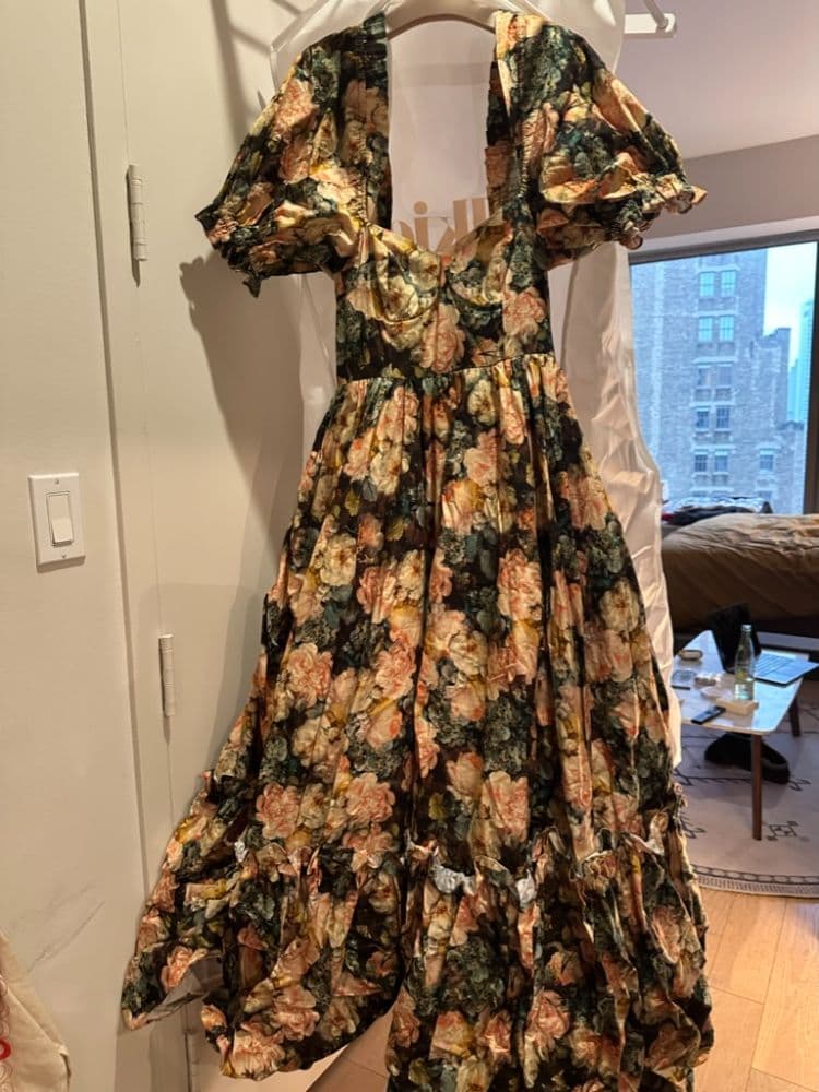 Selkie Cottage Cravings Gown - Image 1
