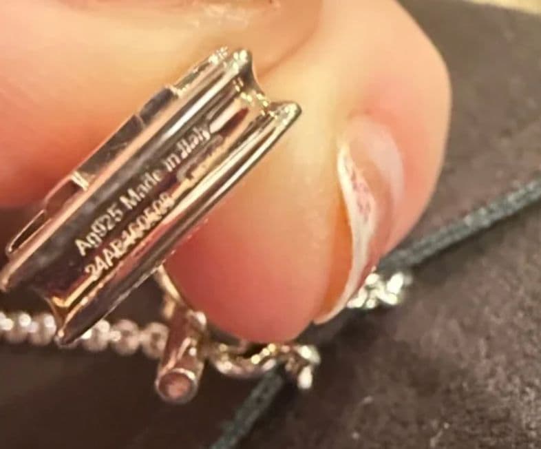Hermès Amulettes Constance Pendant Silver Necklace - Image 3