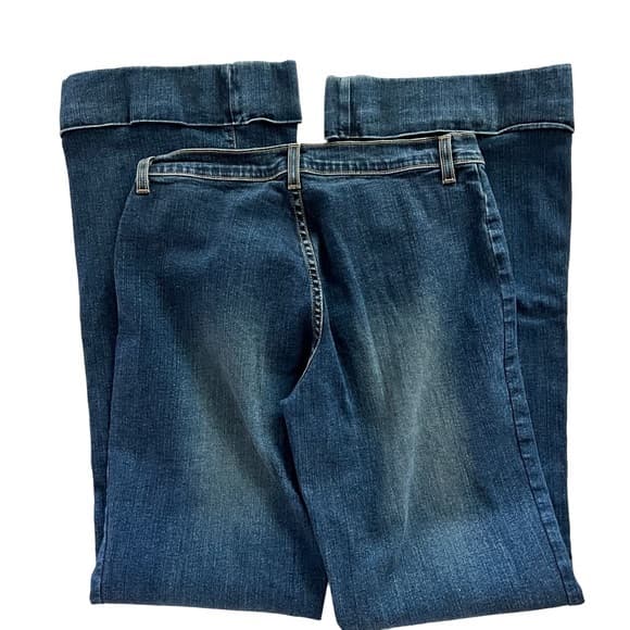 Arden B Flare Jeans - size 8 - Image 5