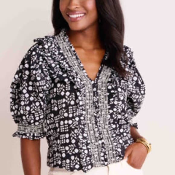 NWOT Entro Black and White Pamela Top / L - Image 2
