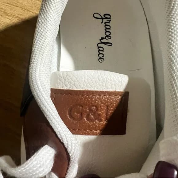 Grace & Lace Women’s Sneakers 8.5 - Image 5