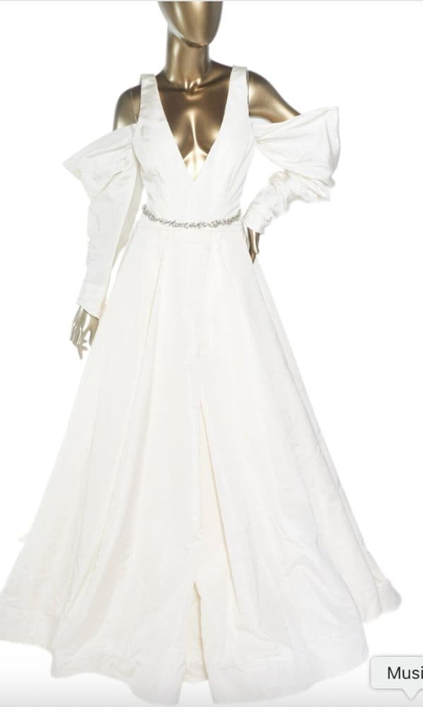 Cream Chiffon Cold-Shoulder Wedding Dress - Image 3