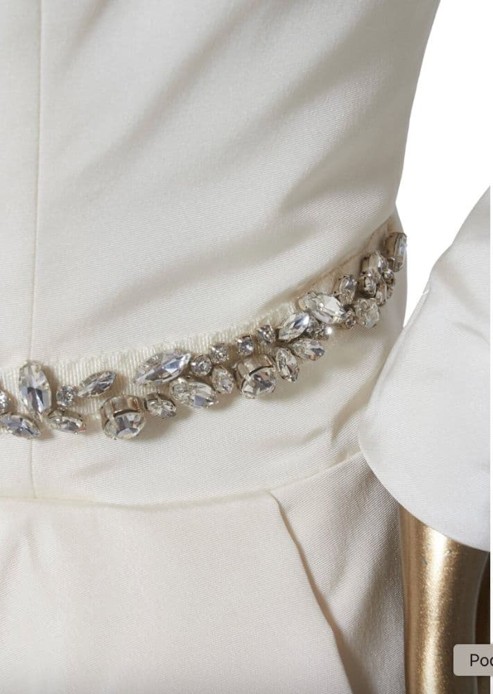 Cream Chiffon Cold-Shoulder Wedding Dress - Image 4