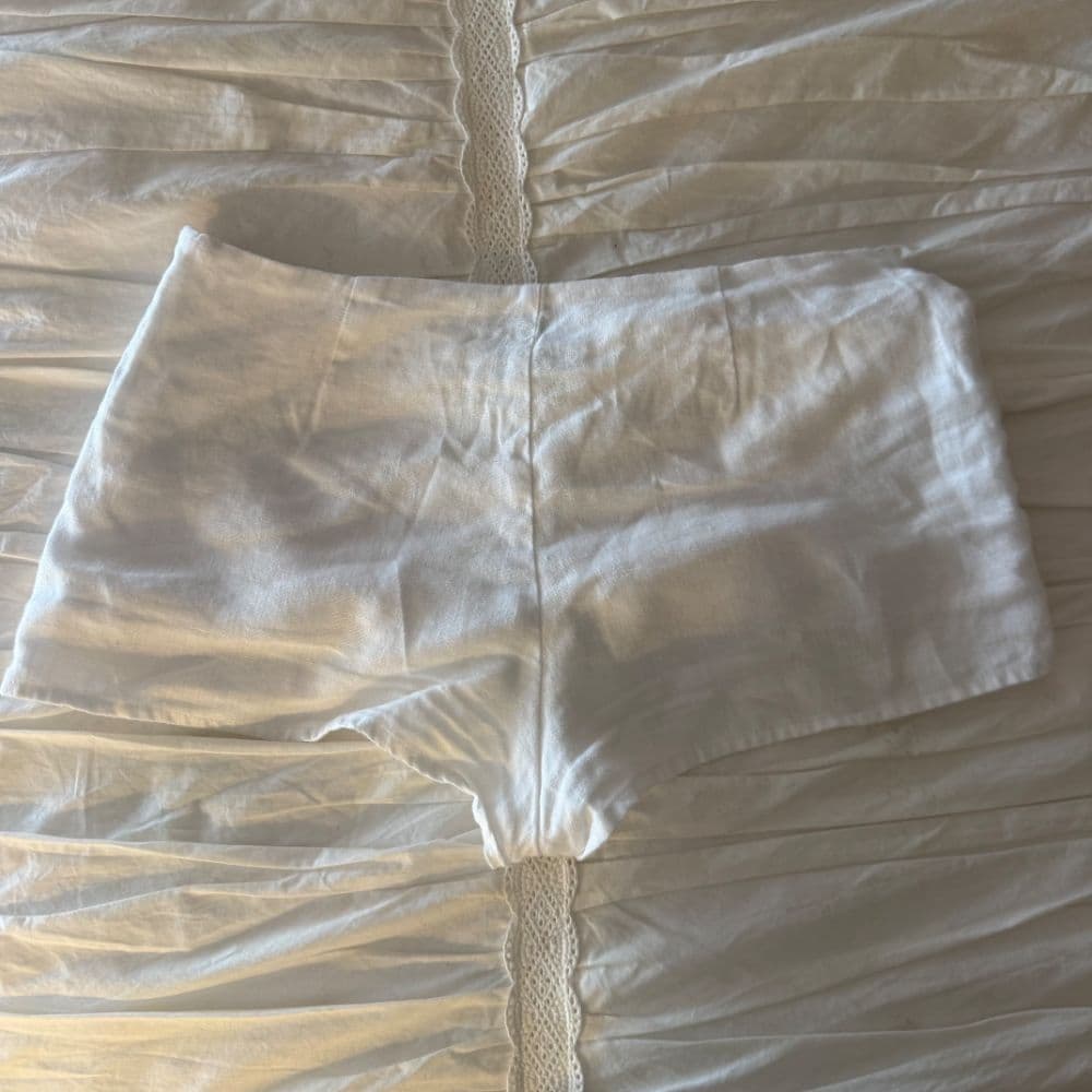Reformation Mia Low Waist Linen Skort - Image 2