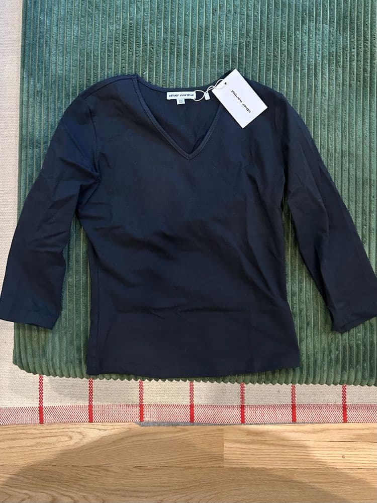 Other Normal V Neck Top - Image 3