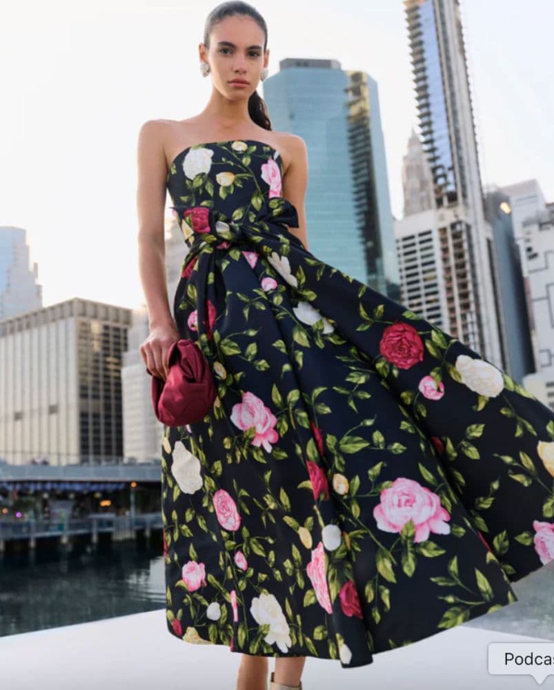 Oscar De La Renta Floral Gown - Image 2