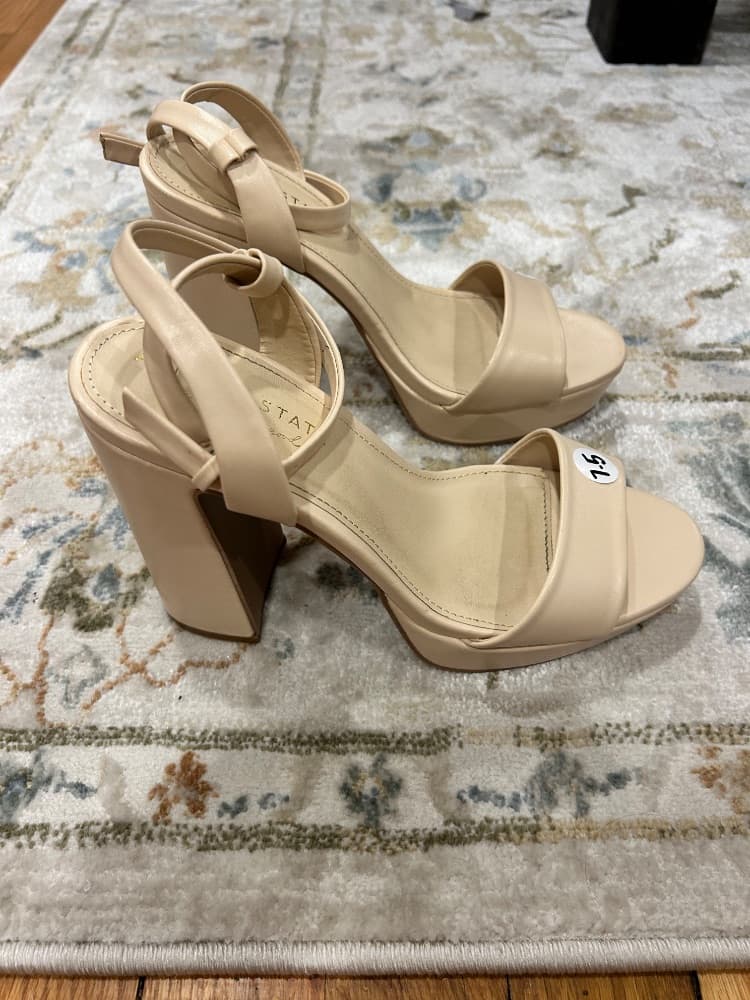 Altar'd State Criss Cross Nude Block Heels! - Image 2