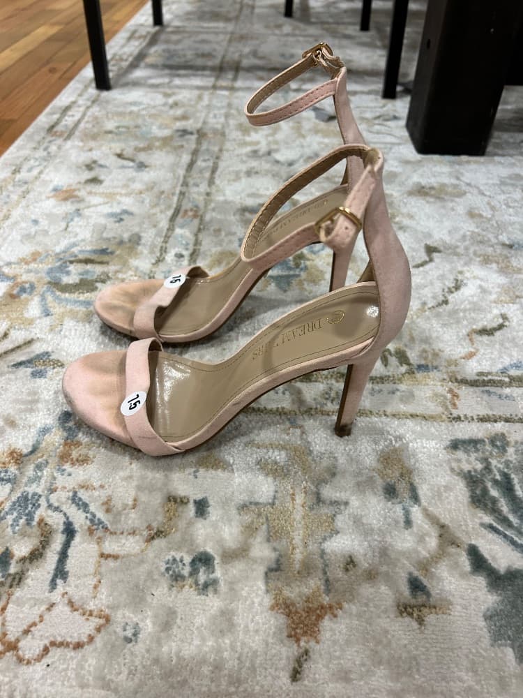 Dusty Rose Pink Classic Block Heels! - Image 2