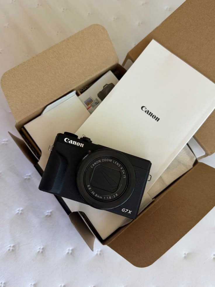 NEW! Canon G7X Mark III - Image 1