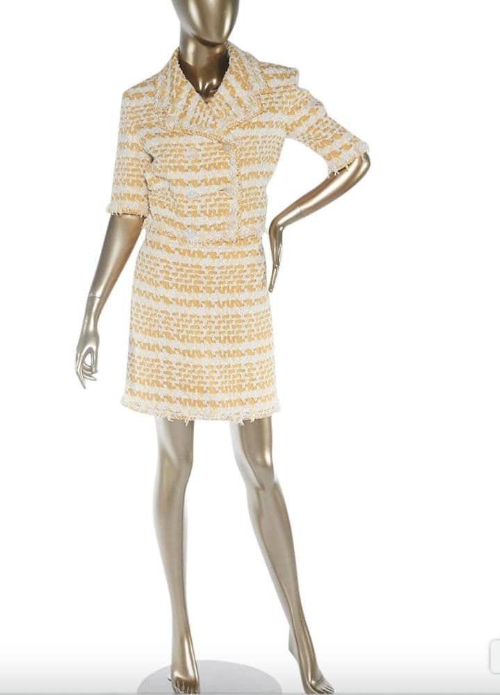 Chanel Spring 2018 Yellow And White Skirt - Image 3