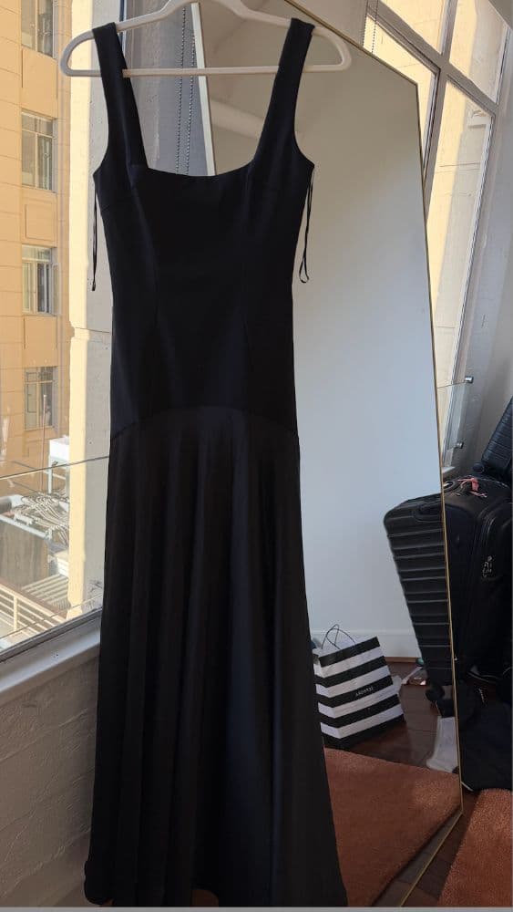 L'Academie Sidney Gown REVOLVE - Image 4