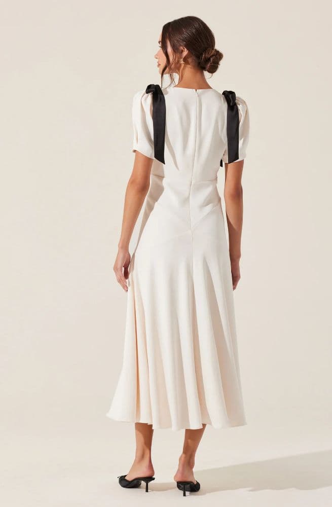 ASTR the Label Ciela Bow Puff Sleeve Dress - Image 3