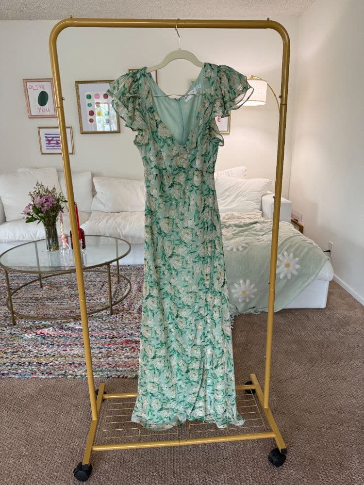 Green floral cap sleeve long ASTR dress - Image 3