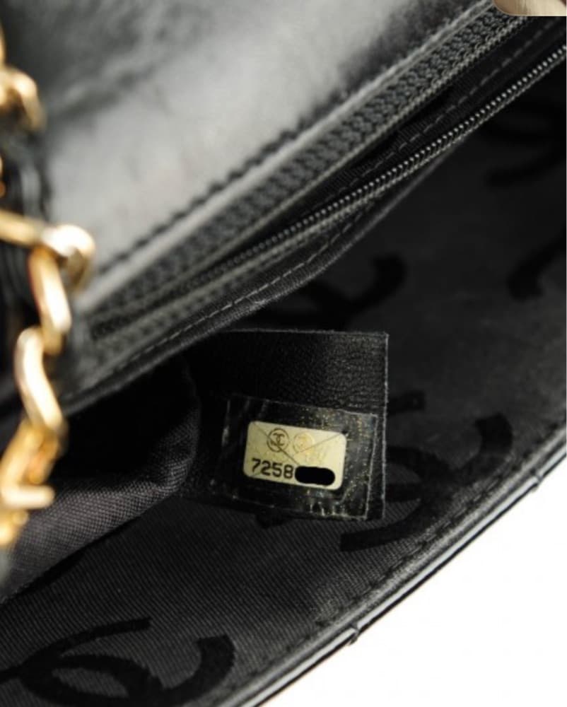 Chanel Patent Leather Bag  - Image 3