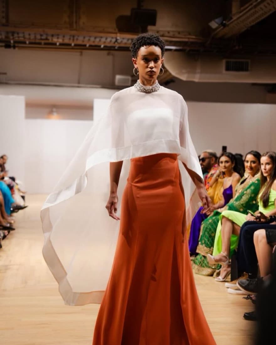 White Cape with Gemstone Collar - Image 4