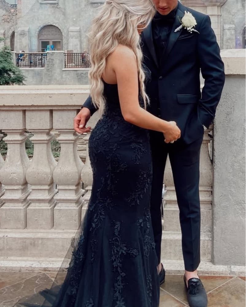 Sherri Hill Black Long Floral Dress  - Image 5