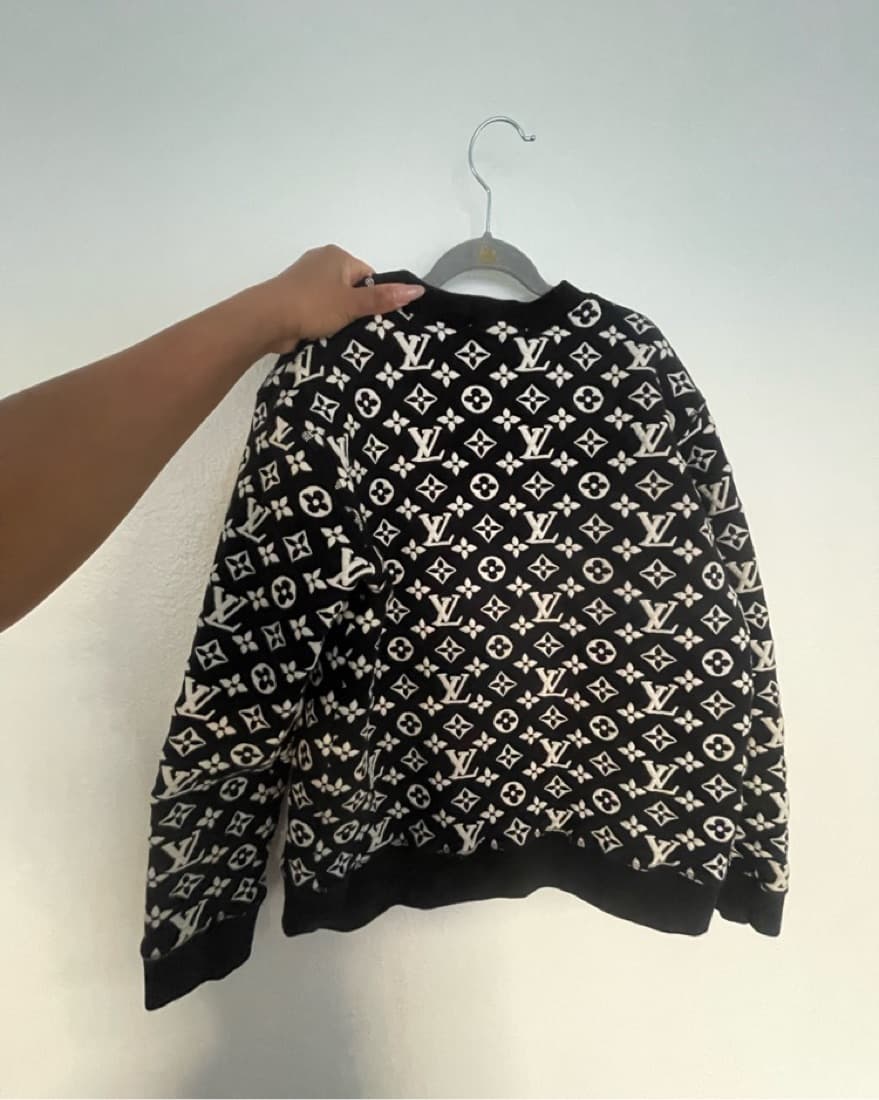 Louis Vuitton Monogram Sweatshirt - Image 5