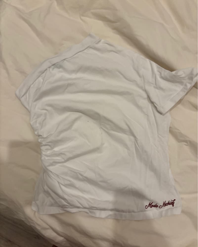 Mode Mischief One-Shoulder White Top - Image 3