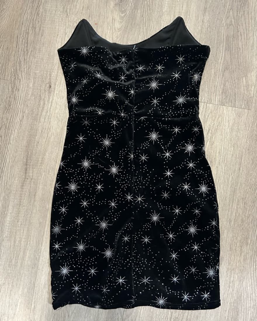 Superdown Revolve Sparkly Mini Dress - Image 2