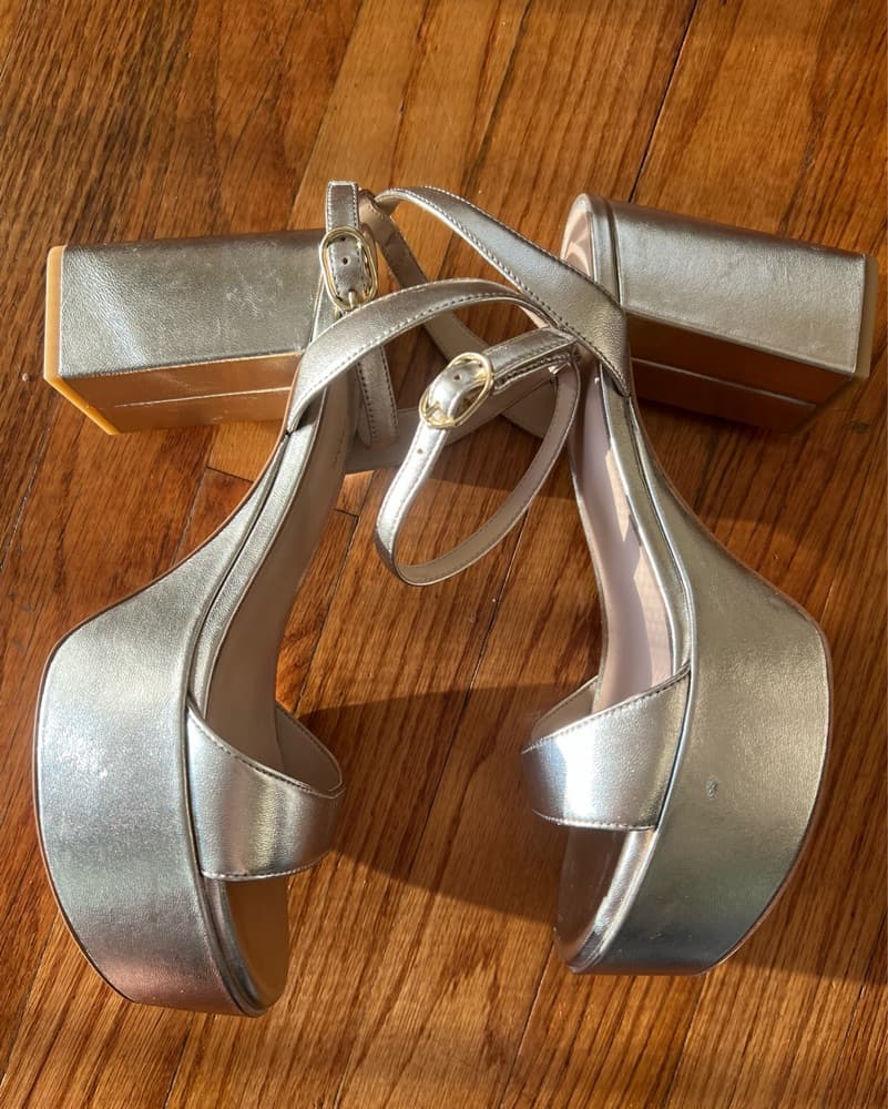 Stuart Weitzman Gold Gala Mid Platform - Image 6