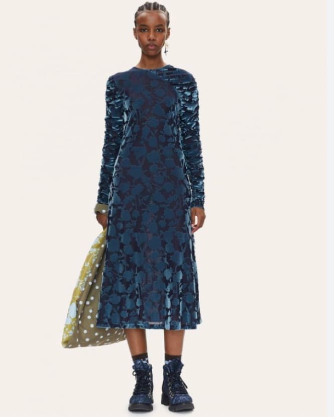 Stine Goya Ellie Velvet Floral Midi Dres - Image 2