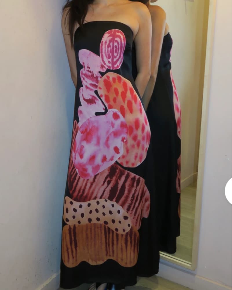 Kora Maxi Dress Abstract Noir - Image 3