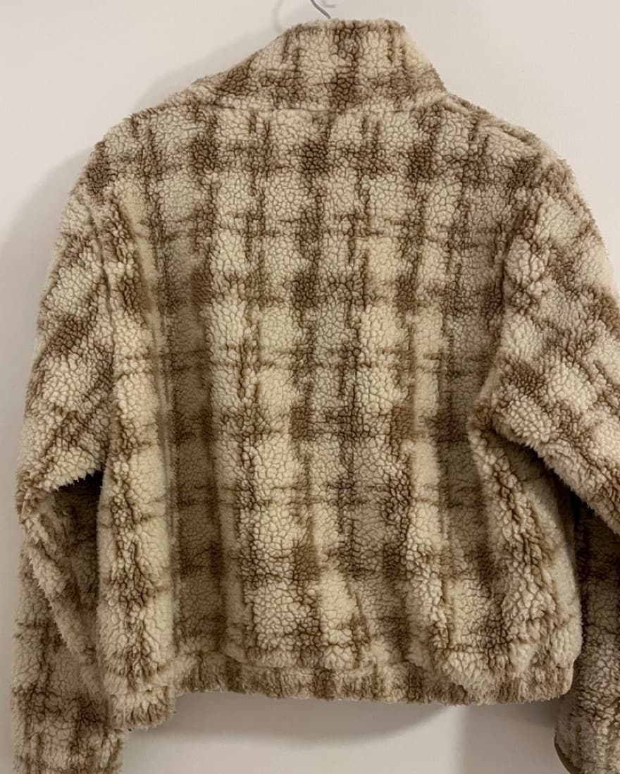Apparis Teddy Coat  - Image 4