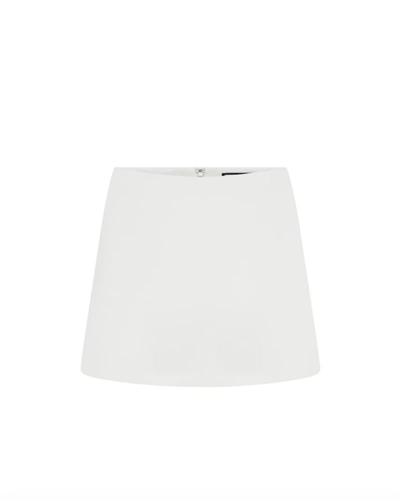 Versatile White Mini Skort - Image 2