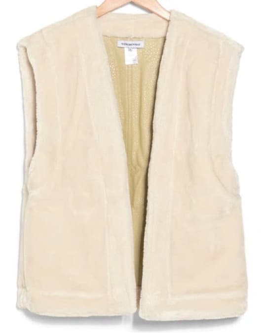 Reversible Vest - Leather/sherpa - Image 5