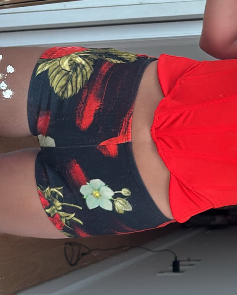 Mini Shorts - Image 2