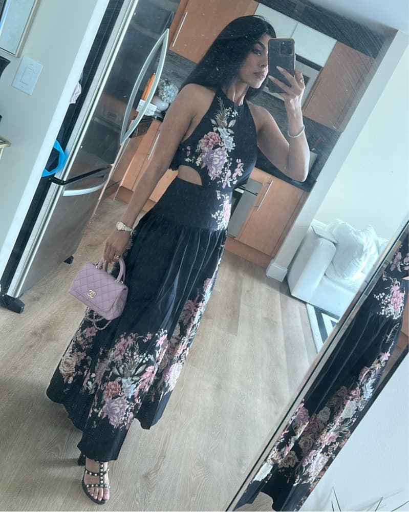 Elegant Floral Maxi Dress with Cut-Out Detail - Image 2