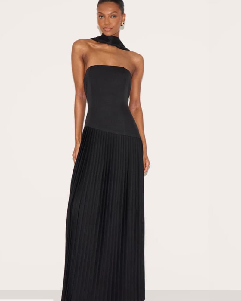 Sleek and Sophisticated Black Pleated Maxi Dress - Image 1