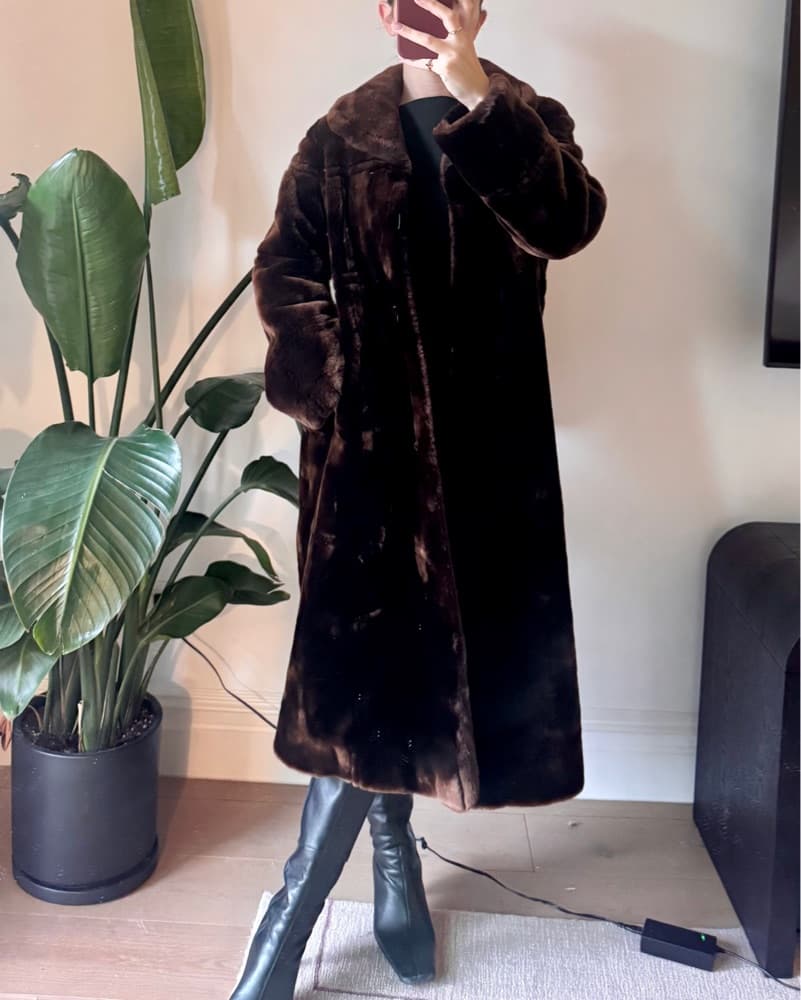 Vintage Long Brown Fur Coat  - Image 2