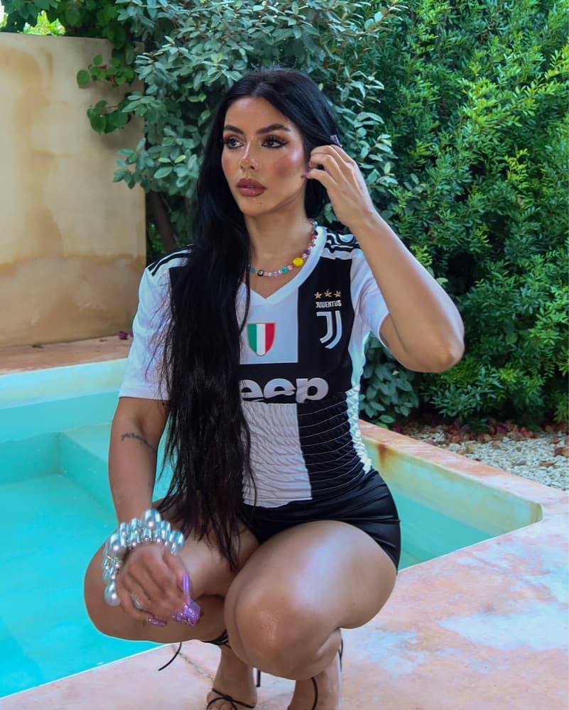 Juventus Soccer Jersey By Avintagefit - Image 3