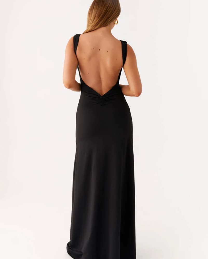 Elegant Backless Black Maxi Dress - Image 2