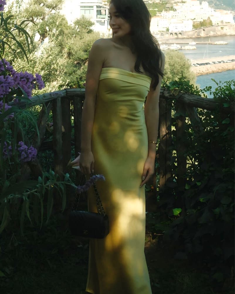 Elegant Yellow Strapless Gown - Image 1