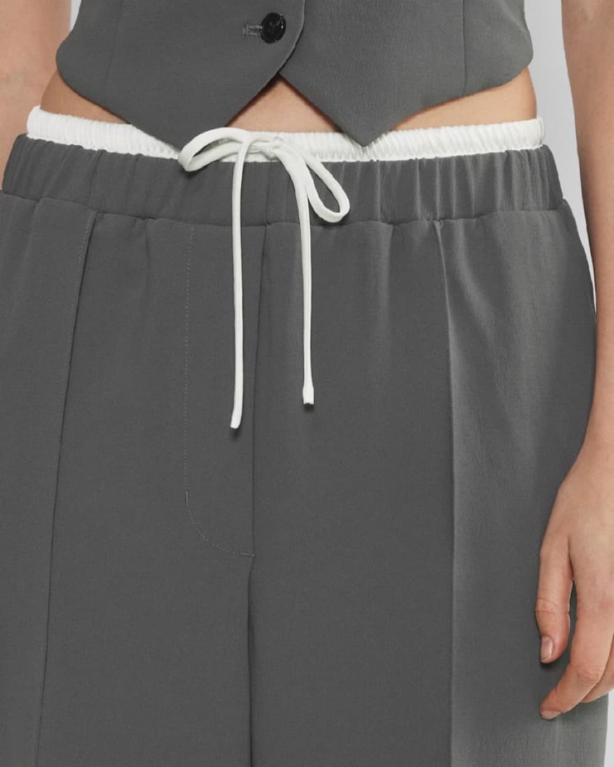 Aritzia Crepe Pants - Image 2