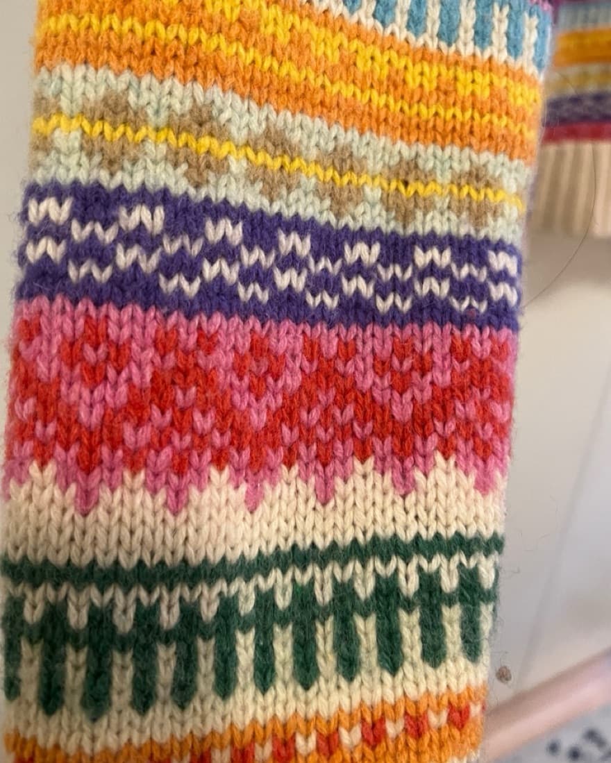 90s Wool Sweater  - Image 4