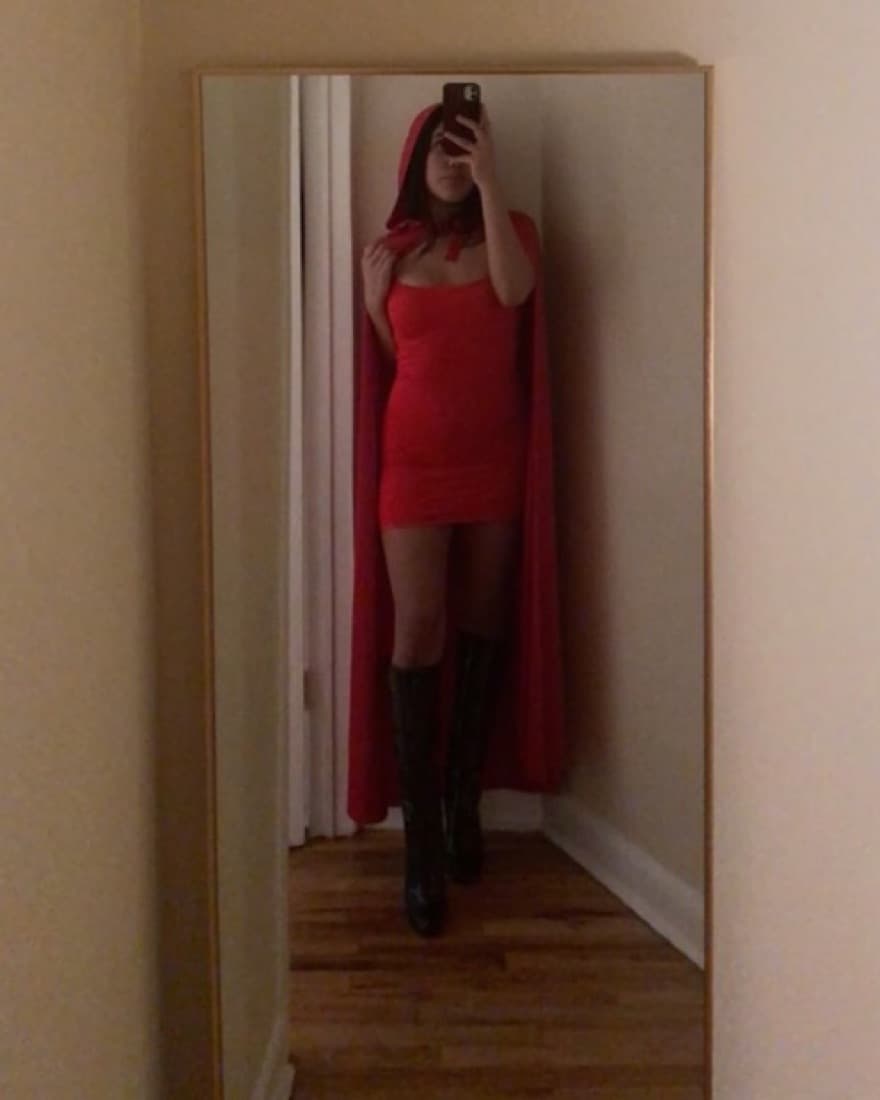 Red Cape For Halloween - Image 2