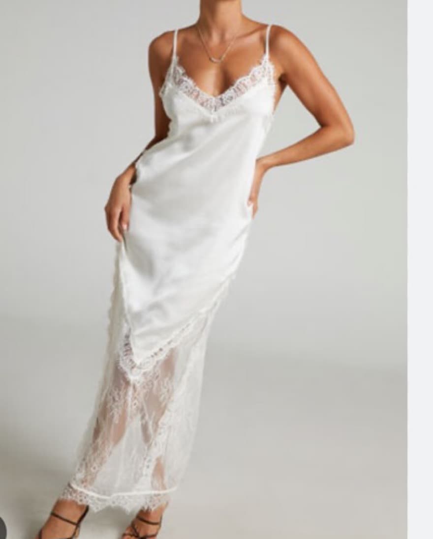 Lioness Hideaway Maxi Dress - Image 2