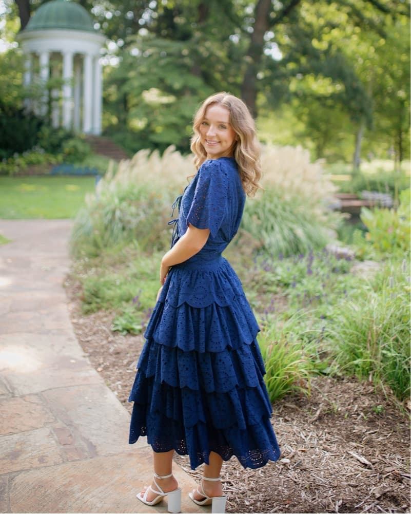 Dillards Navy Eyelet Set - Image 3