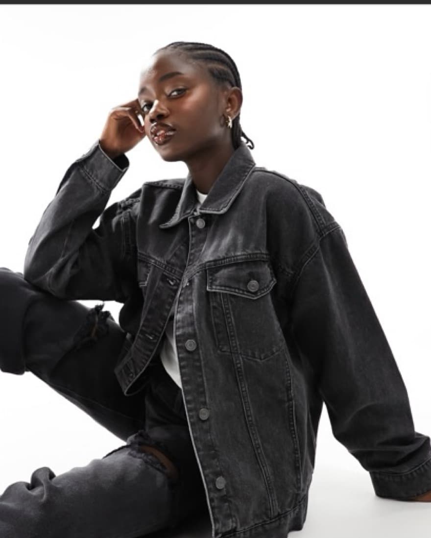 Oversized Black Denim Jacket - Image 2